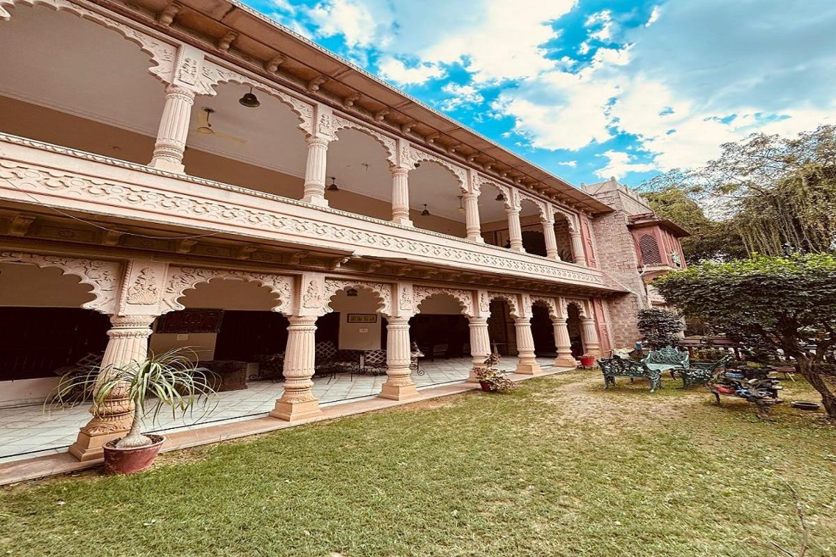 Hotel Karan Villas Kota  Zewnętrze zdjęcie