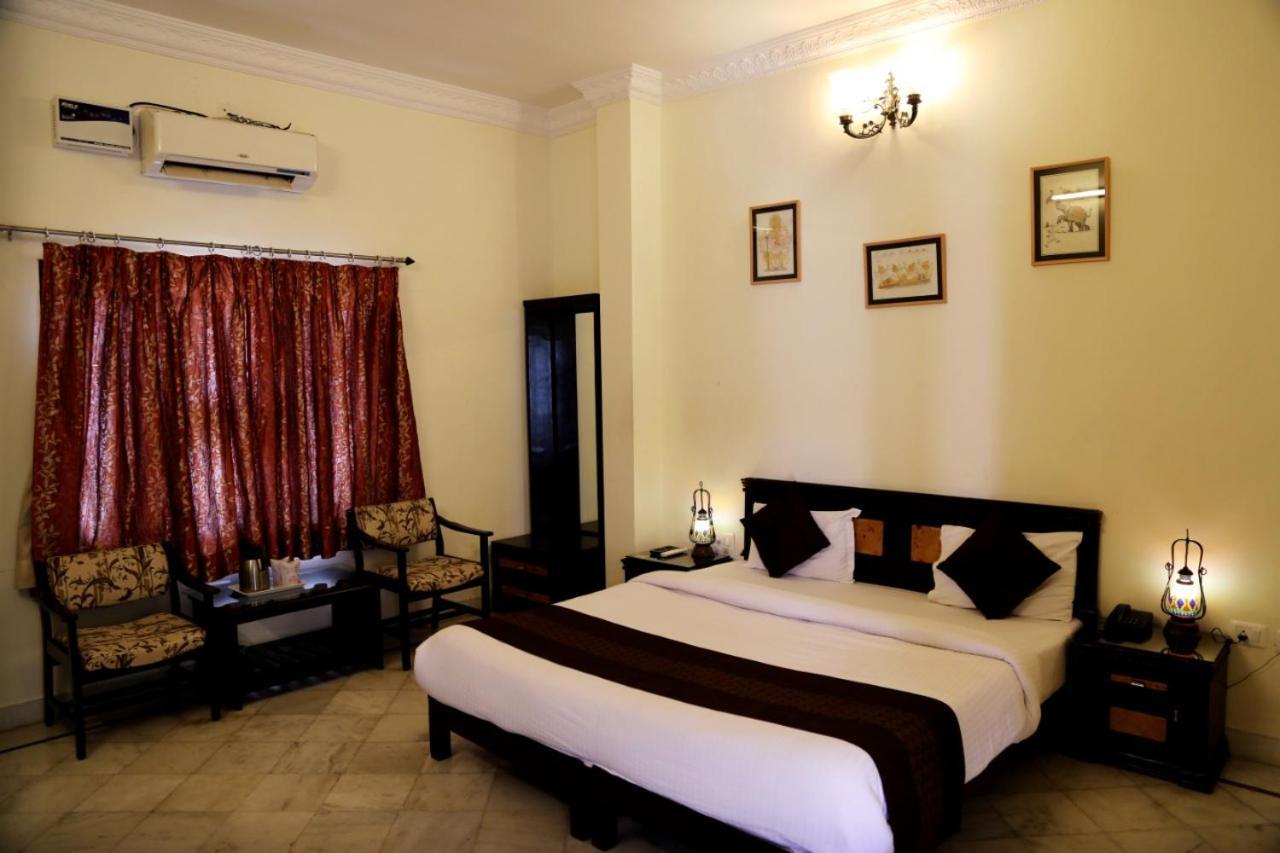 Hotel Karan Villas Kota  Zewnętrze zdjęcie